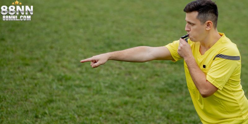 Giải mã định nghĩa kèo thẻ phạt